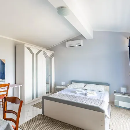 아파트 Brsec 7796a *